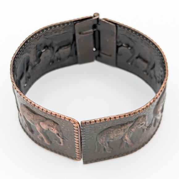Vintage Copper Elephant Bangle Hinged Wide Bracelet Stamped Metal w Beaded Edge - Picture 5 of 9